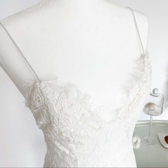 Lace & Crochet Tiered/Layered Midi Dress - Picture 3 of 7